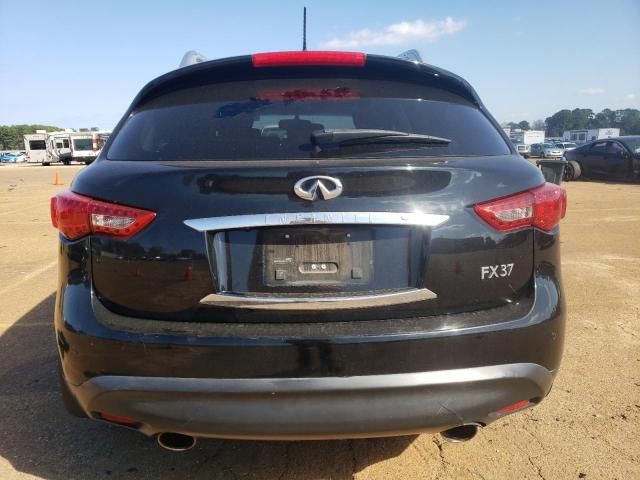 2013 Infiniti FX37