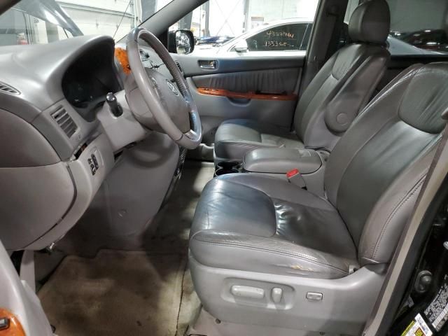 2008 Toyota Sienna XLE