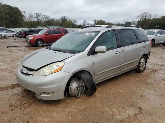 2006 Toyota Sienna XLE