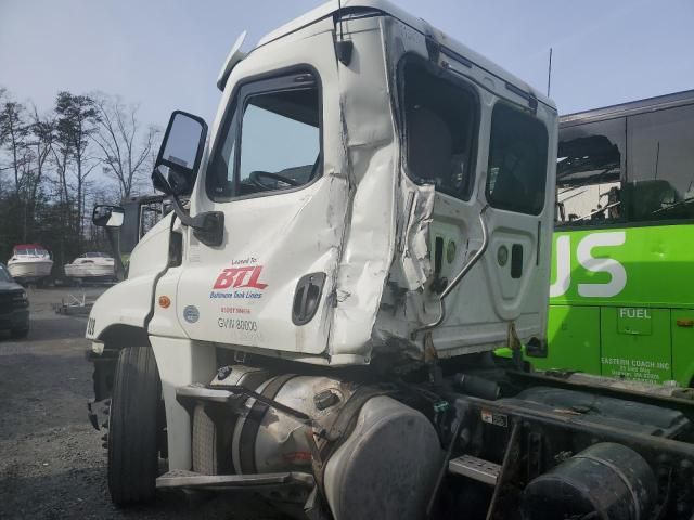 2015 Freightliner Cascadia 125