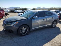 Carros salvage a la venta en subasta: 2017 Hyundai Sonata SE