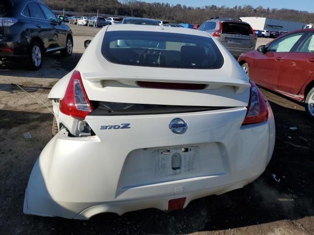 2013 Nissan 370Z Base