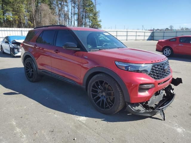 2022 Ford Explorer ST-Line