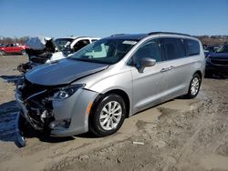 Salvage cars for sale from Copart Cahokia Heights, IL: 2017 Chrysler Pacifica Touring L