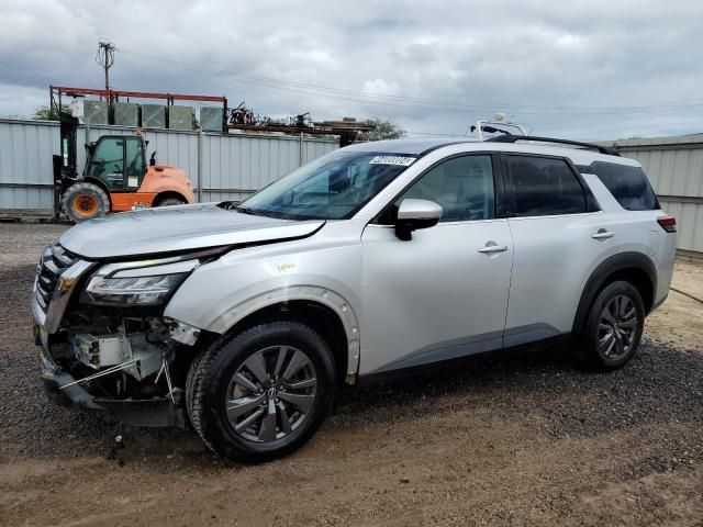 2022 Nissan Pathfinder SV