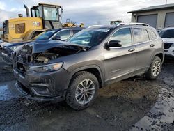 Salvage cars for sale from Copart Eugene, OR: 2019 Jeep Cherokee Latitude Plus