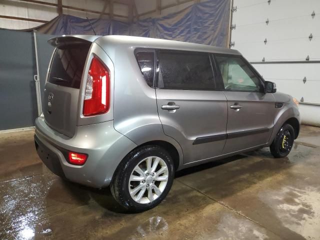 2013 KIA Soul +