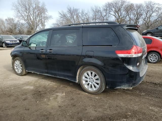 2013 Toyota Sienna XLE