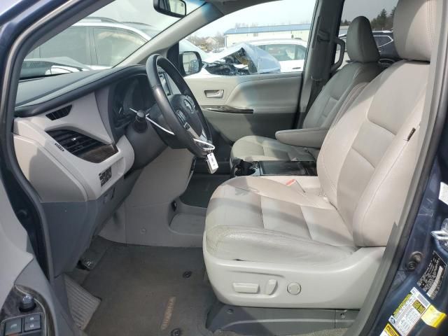 2015 Toyota Sienna XLE