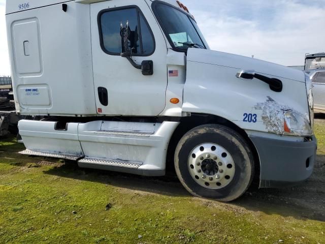 2013 Freightliner Cascadia 125