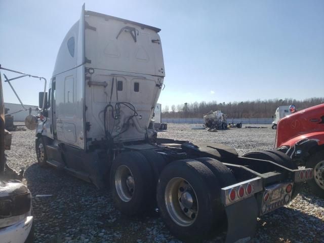 2014 Freightliner Cascadia 125