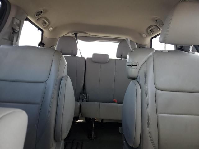 2015 Toyota Sienna XLE