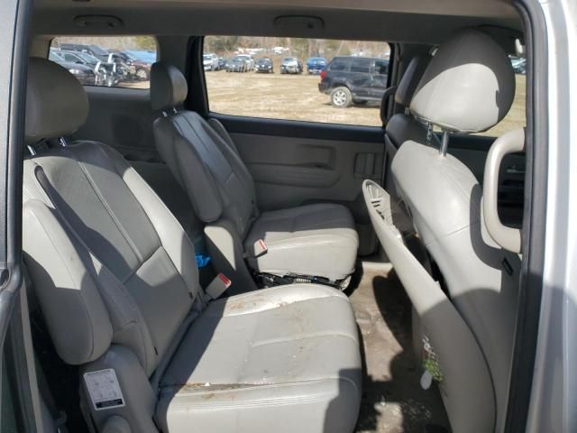 2018 KIA Sedona L