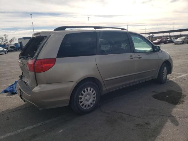 2007 Toyota Sienna CE