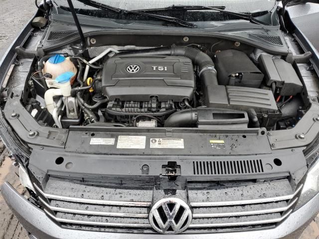 2015 Volkswagen Passat S