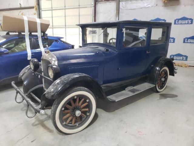 1925 Studebaker Coupe