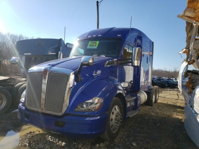 2019 Kenworth Construction T680