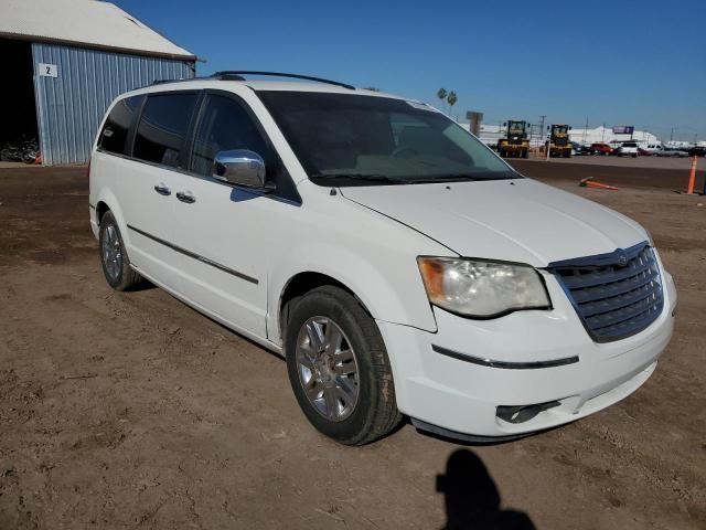 2010 Chrysler Town & Country Limited