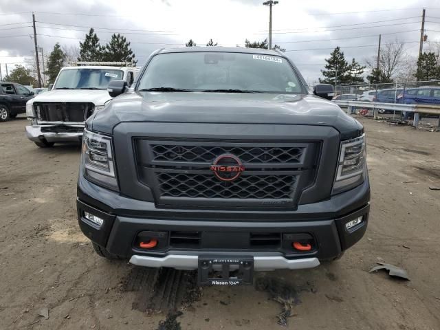 2023 Nissan Titan SV