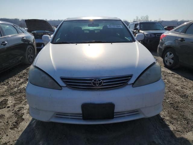 2005 Toyota Camry LE