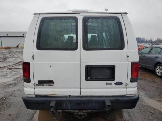 2013 Ford Econoline E250 Van