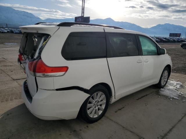 2014 Toyota Sienna XLE