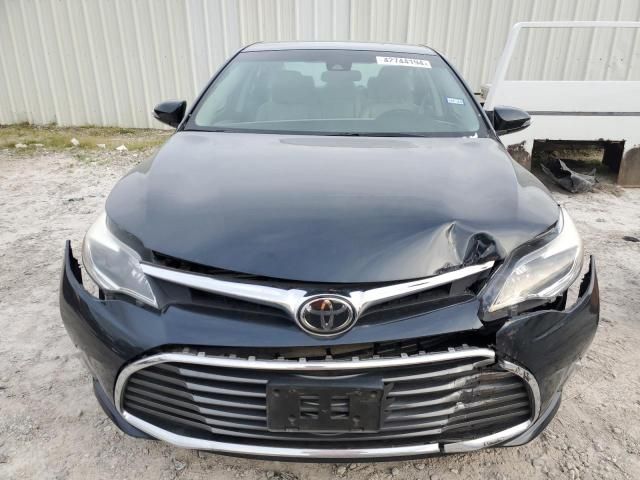 2018 Toyota Avalon XLE