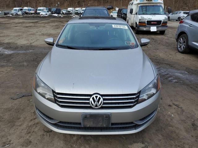 2012 Volkswagen Passat SE