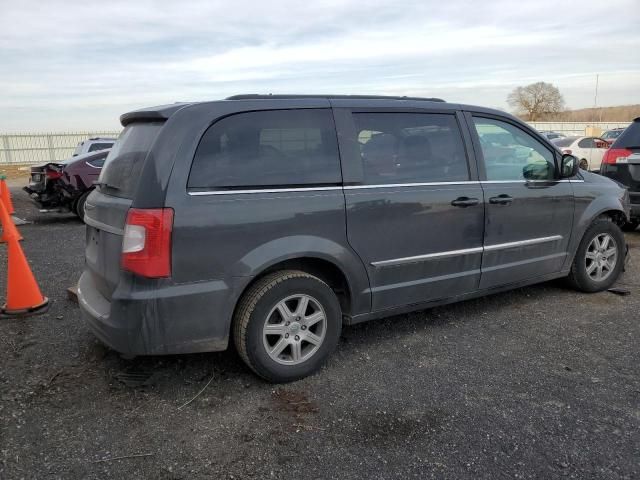 2012 Chrysler Town & Country Touring