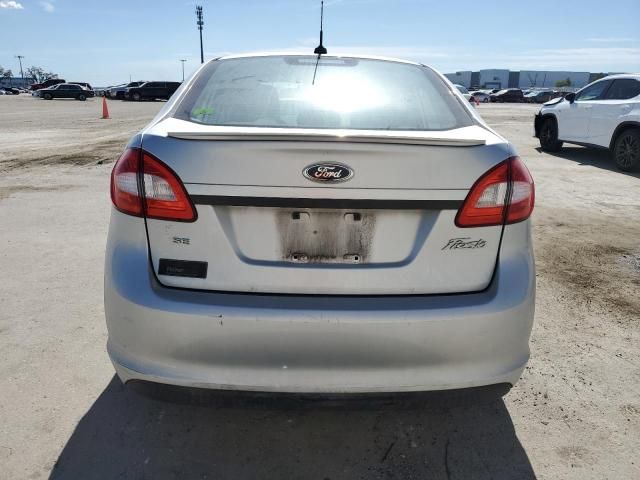 2013 Ford Fiesta SE