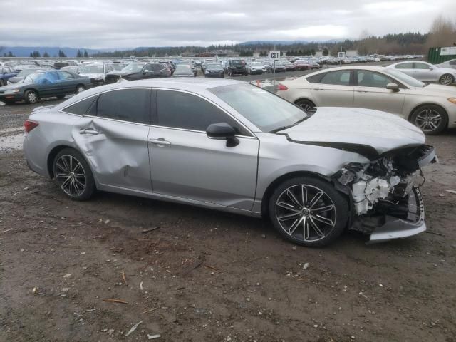 2020 Toyota Avalon XSE