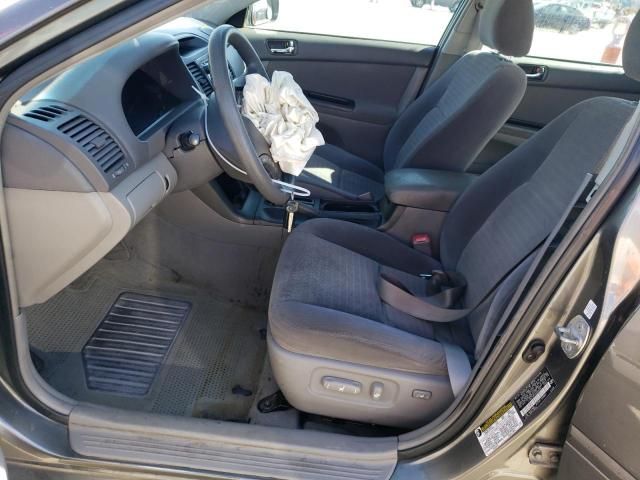 2005 Toyota Camry LE