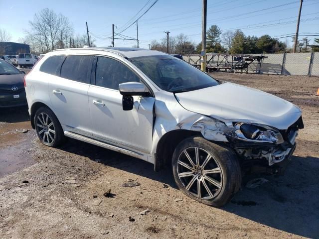 2015 Volvo XC60 T6 Platinum