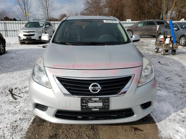 2014 Nissan Versa S