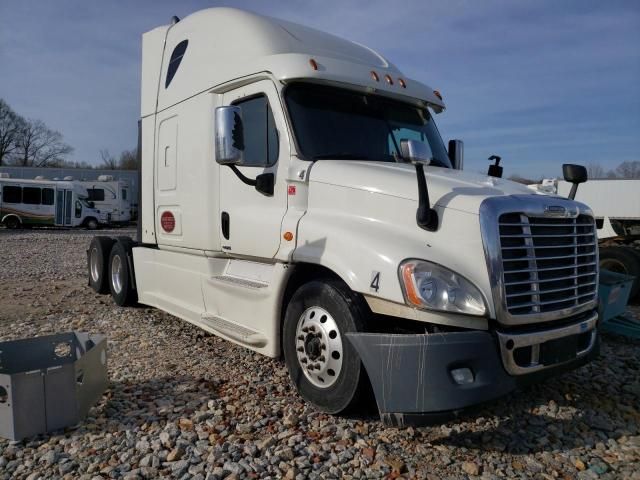 2016 Freightliner Cascadia 125