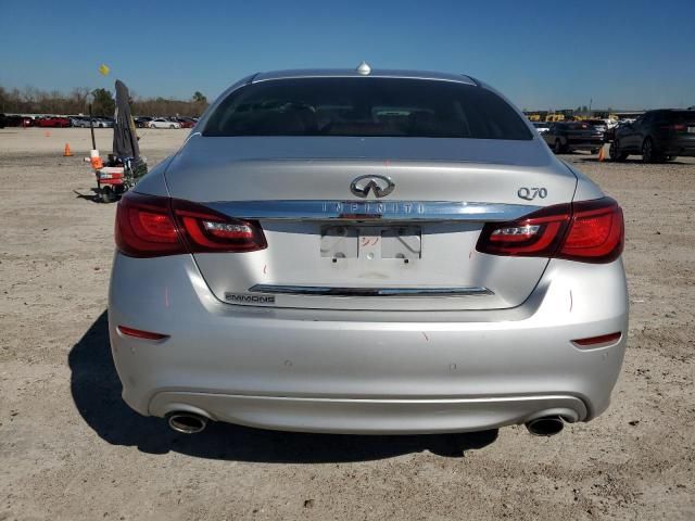 2016 Infiniti Q70 3.7