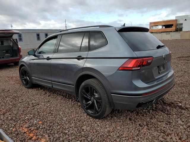 2023 Volkswagen Tiguan SE R-LINE Black