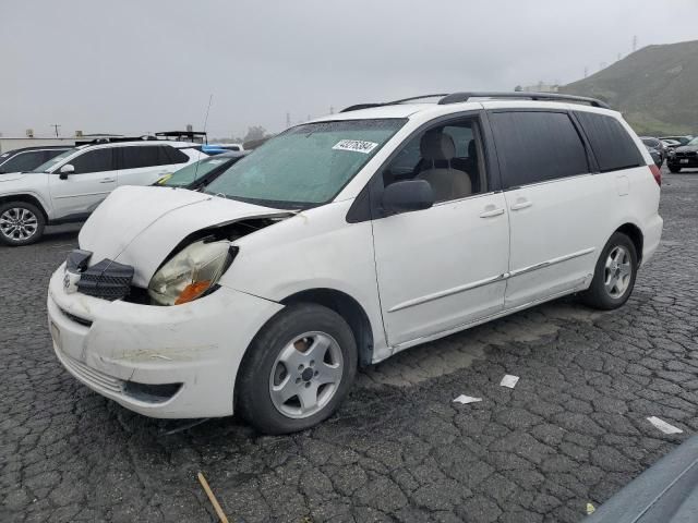 2005 Toyota Sienna CE