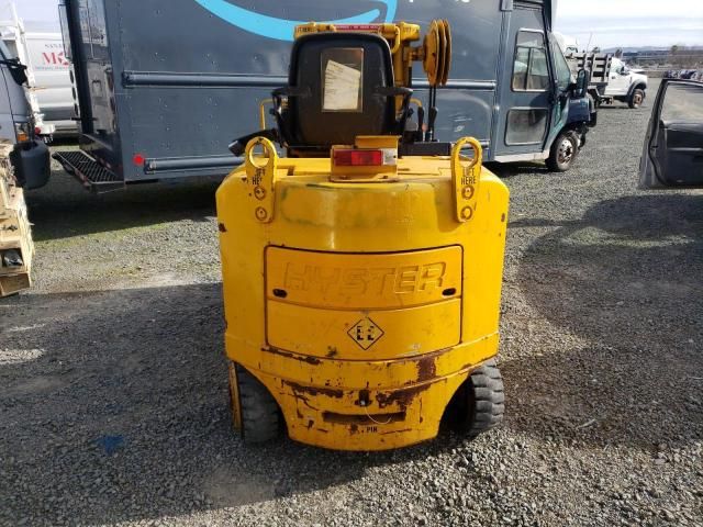 2006 Hyster Fork Lift