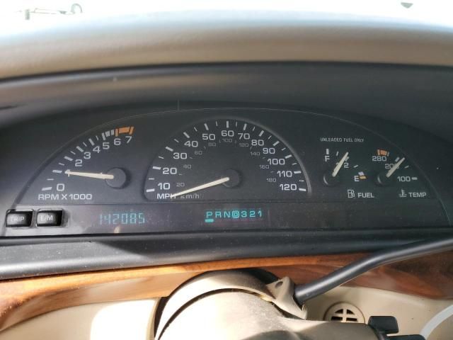 1999 Oldsmobile 88 Base