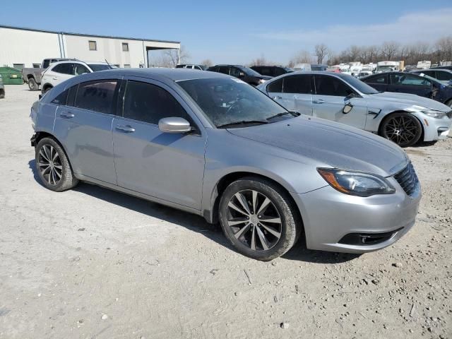 2014 Chrysler 200 Touring