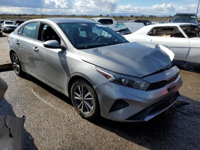 2022 KIA Forte FE