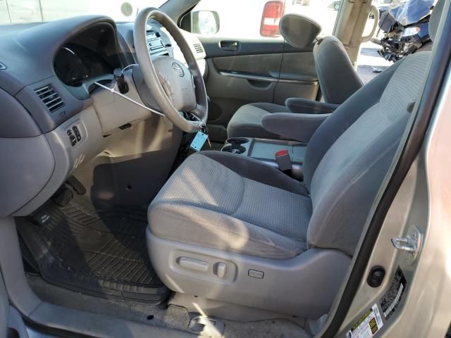 2008 Toyota Sienna CE