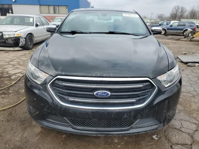 2015 Ford Taurus Limited