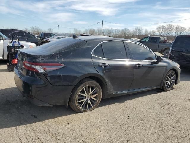 2022 Toyota Camry XLE