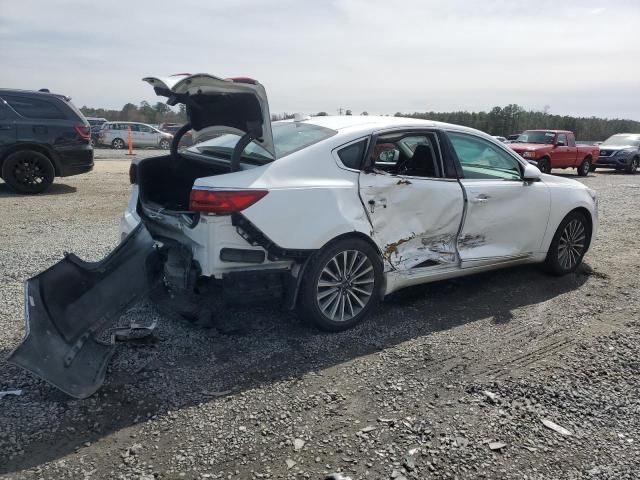 2017 KIA Cadenza Premium