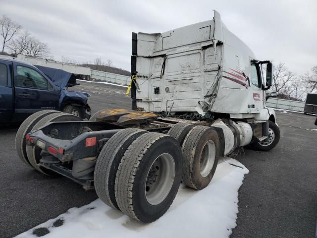 2015 Volvo VN VNL