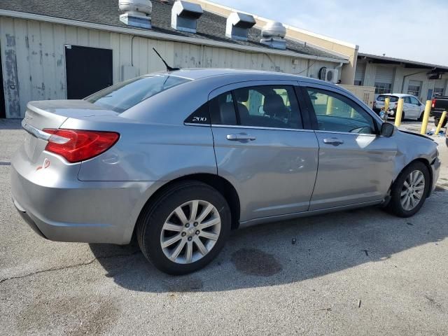 2013 Chrysler 200 Touring