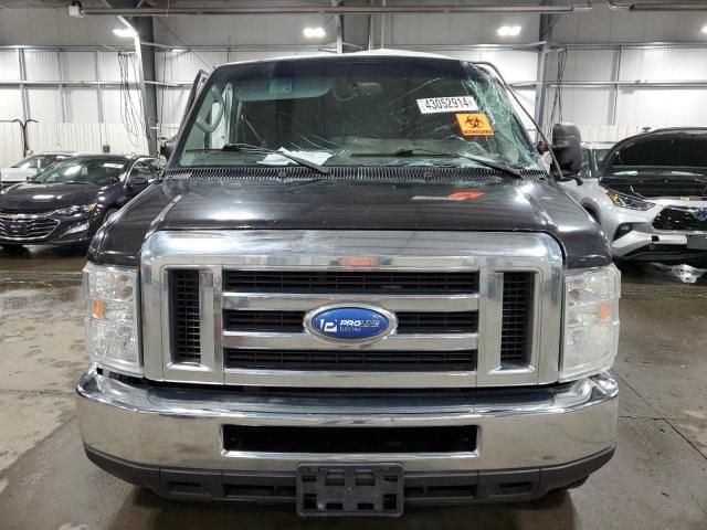 2014 Ford Econoline E350 Super Duty Van