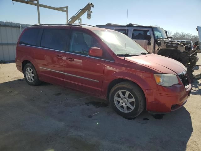 2010 Chrysler Town & Country Touring